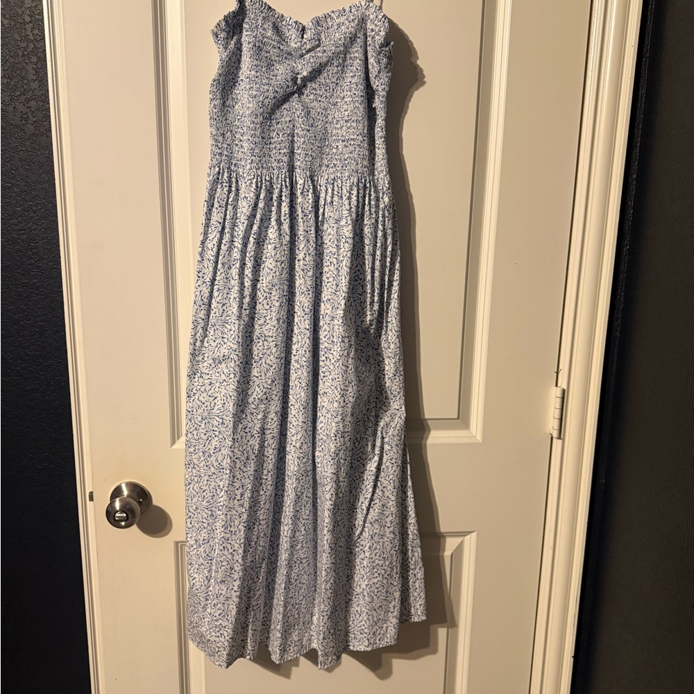H&M Light Blue and White Floral Midi Dress